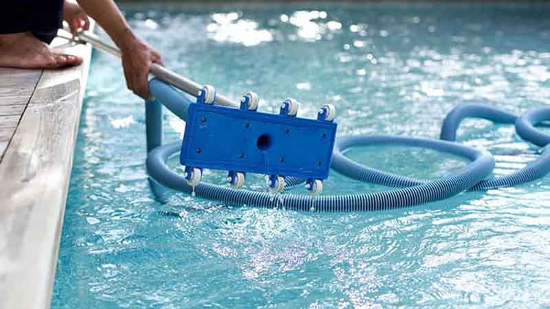 The Best Pool Suction Heads for Pool Cleaning
